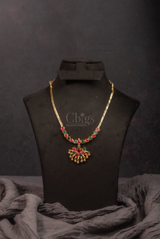 Emerald Double Layer Kemp Attigai Necklace