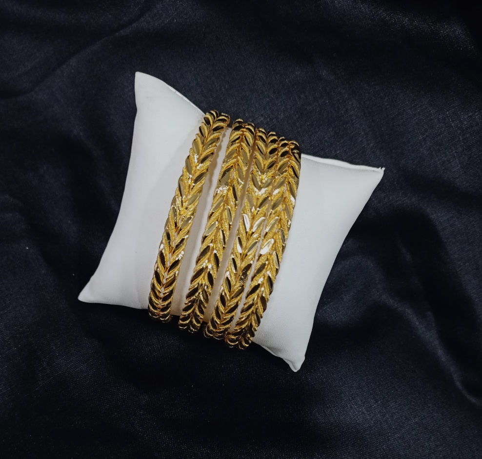 1Gm Gold Bangle