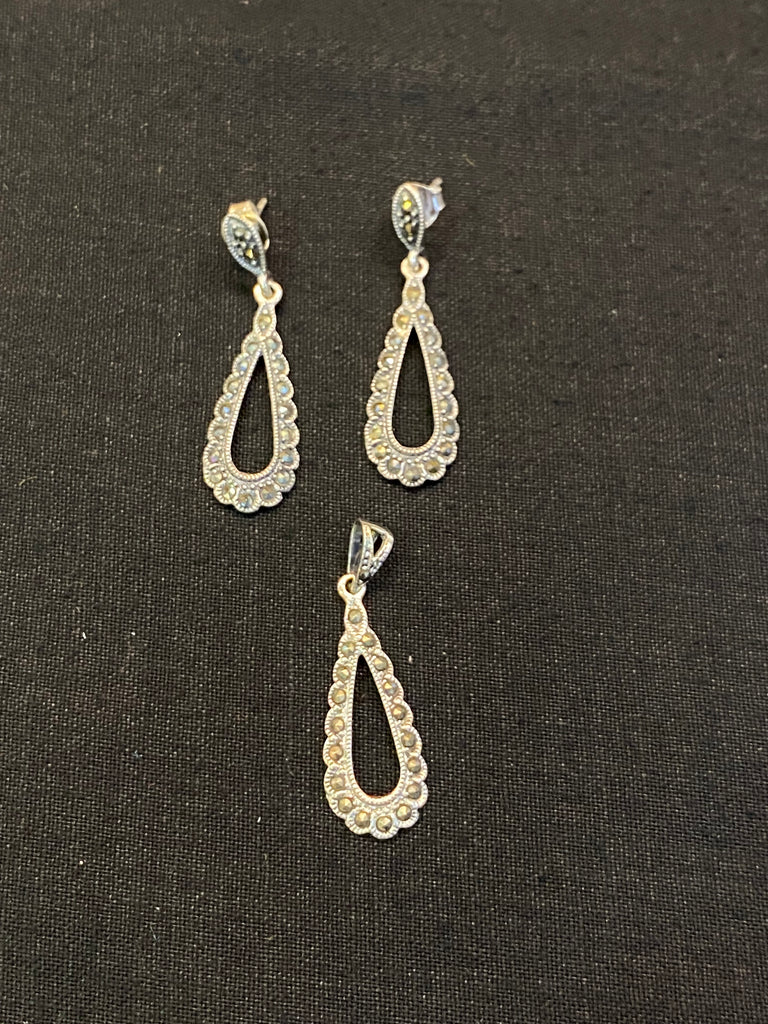 Silver Pendant Set with Earrings