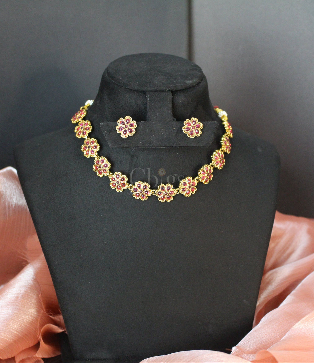 Ruby Petal Floral Antique Necklace Set