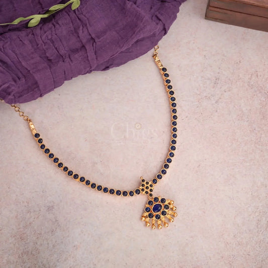 Sapphire Kemp Round Stone Long Attigai