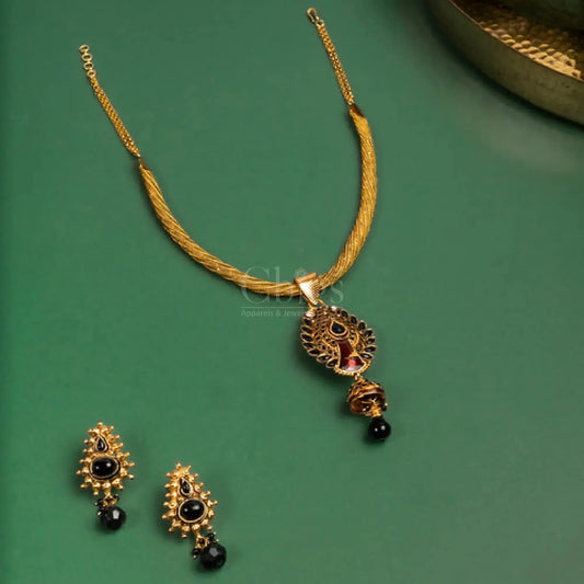 Antique Black Stone Necklace Set