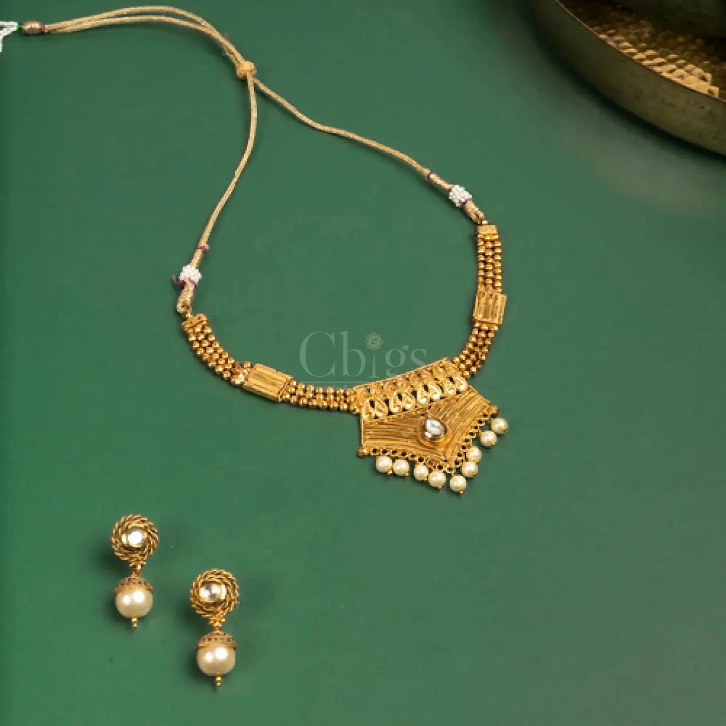 Antique Pearl Tassel Necklace Set