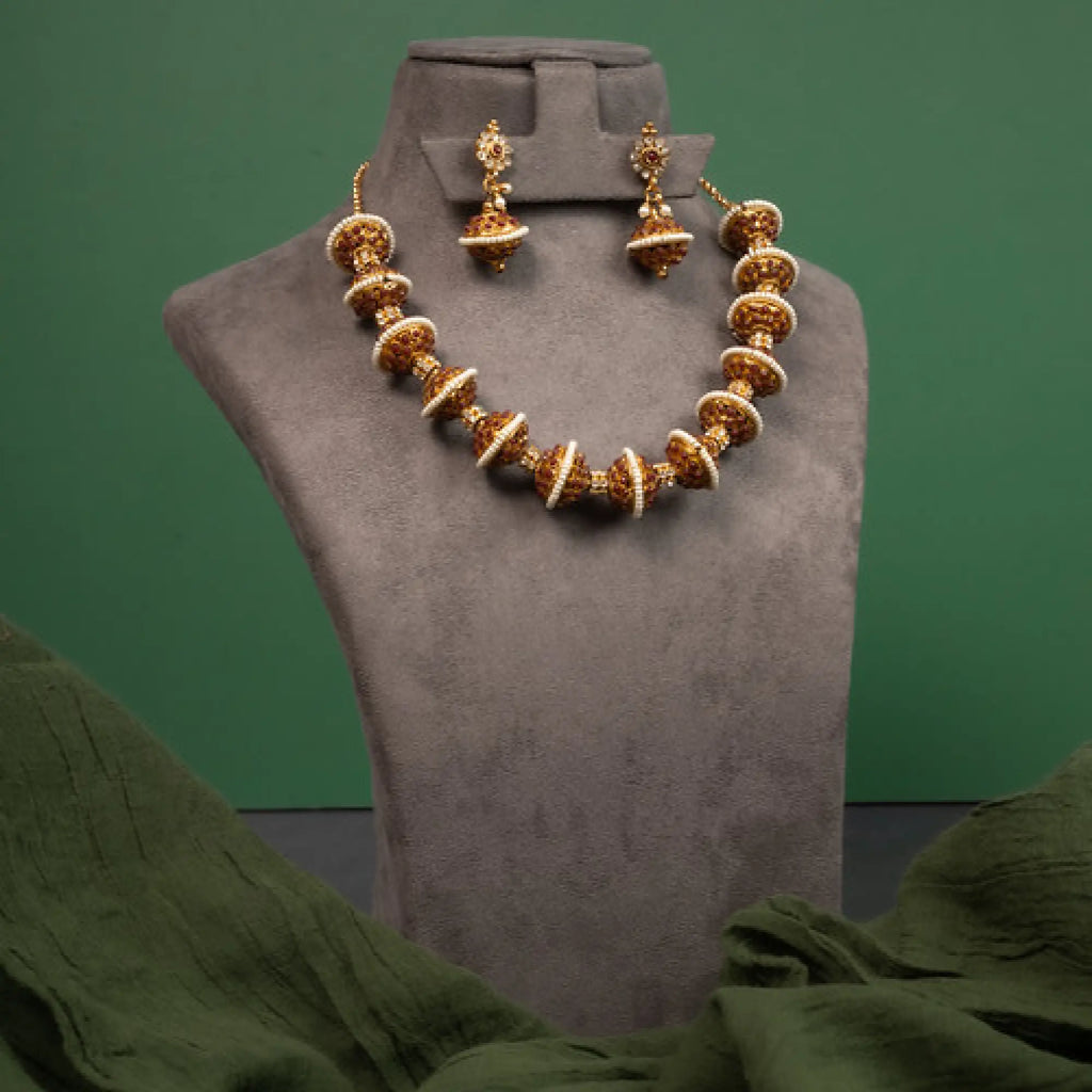 Kritika Necklace Set