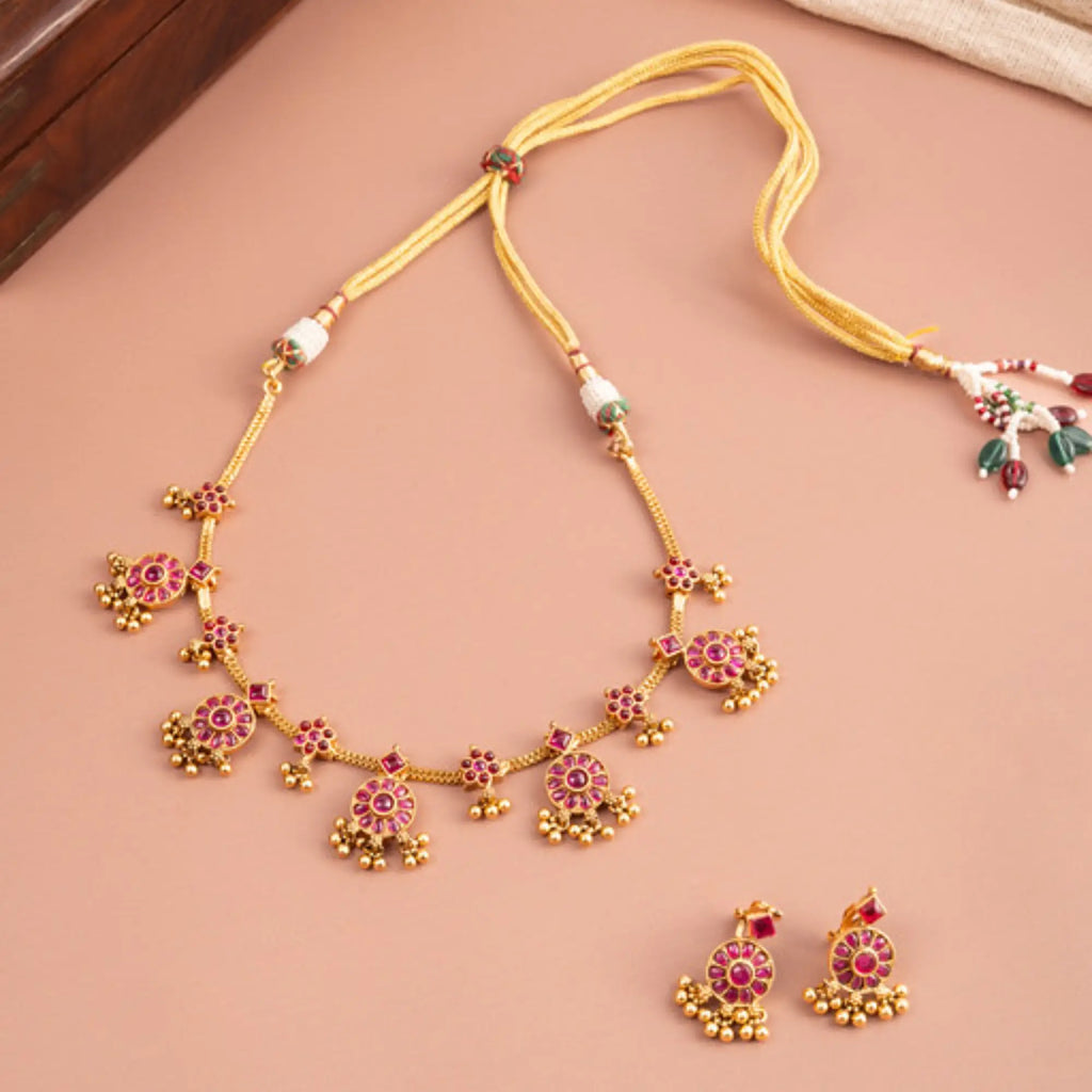 Traditional Pink and Gold Necklace Set