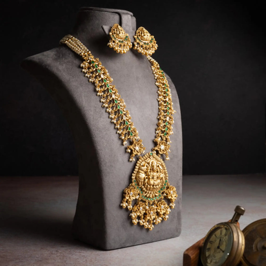 Antique Lakshmi Temple Necklace Set with Floral Mesh Design and Green Kemp Stones