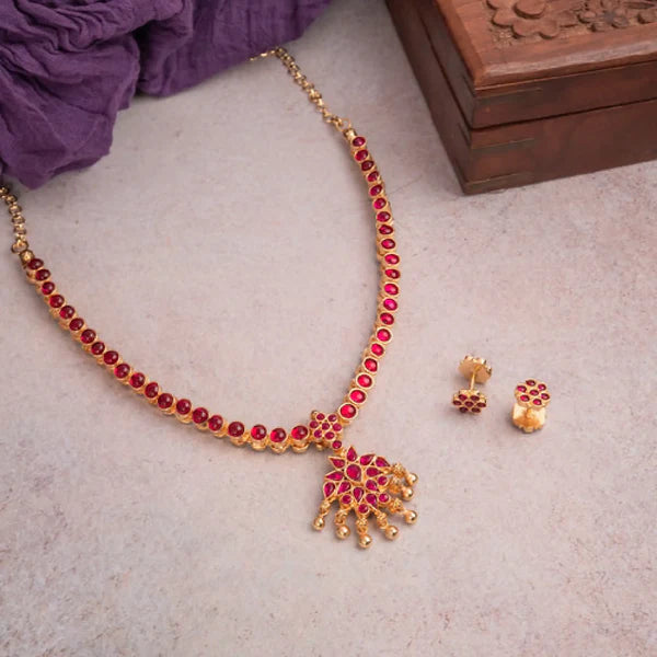 Emerald Kemp Stone Long Double side Attigai with stud