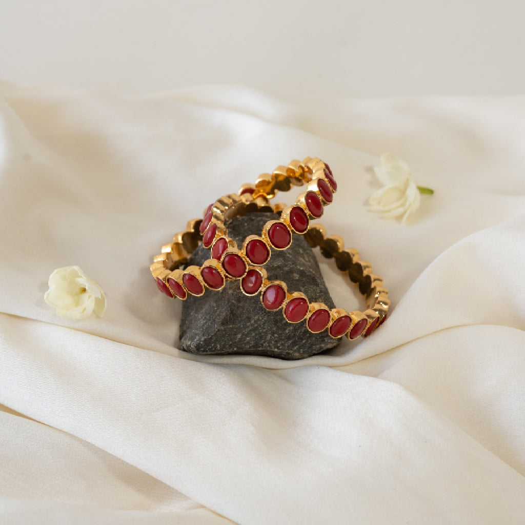 Tanirika – Classic Oval Coral Bangles