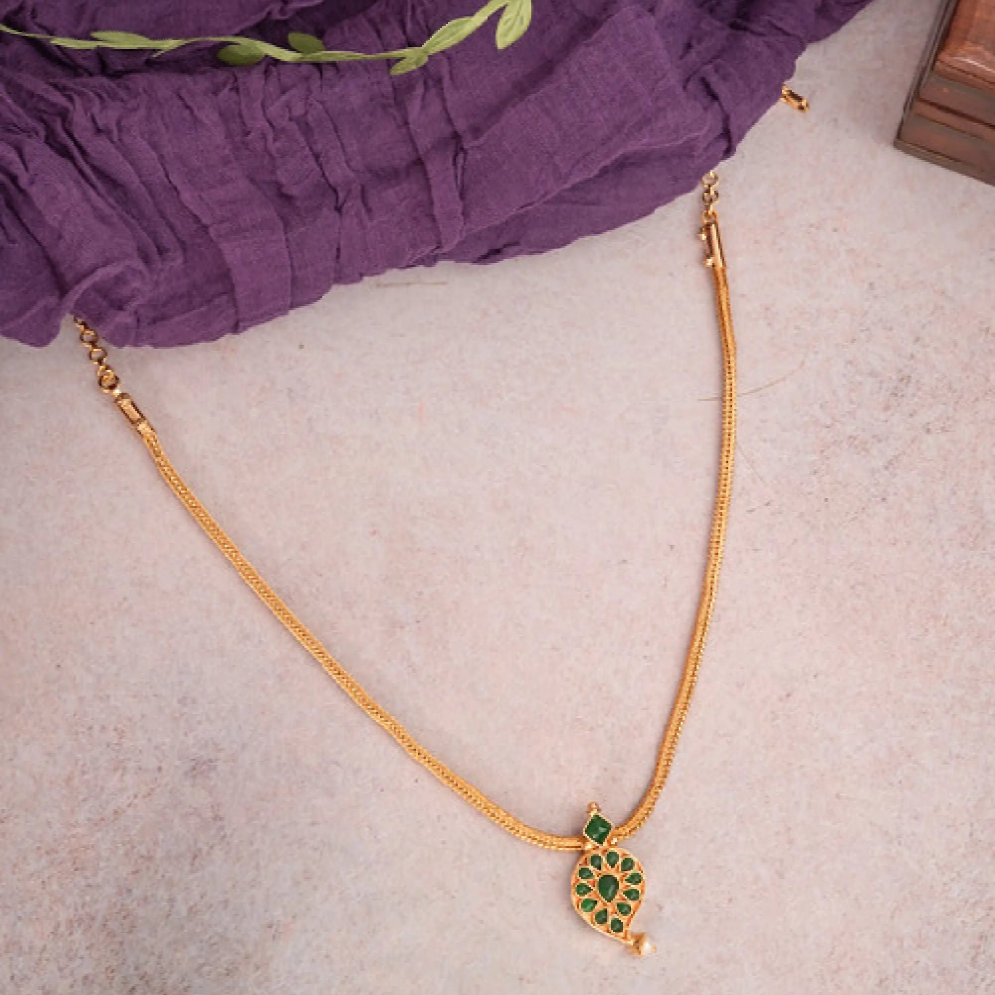 Festive Bloom Necklace