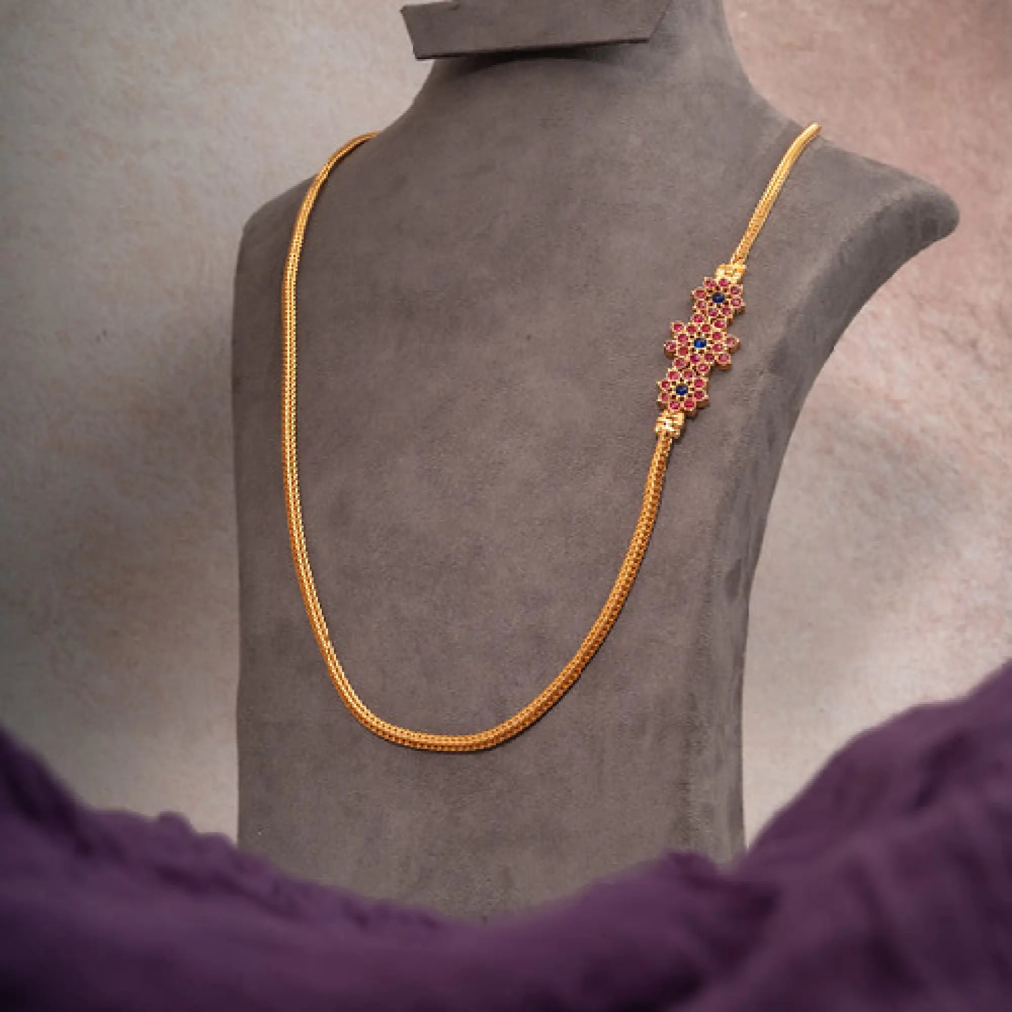 Majestic Splendor Mugappu chain