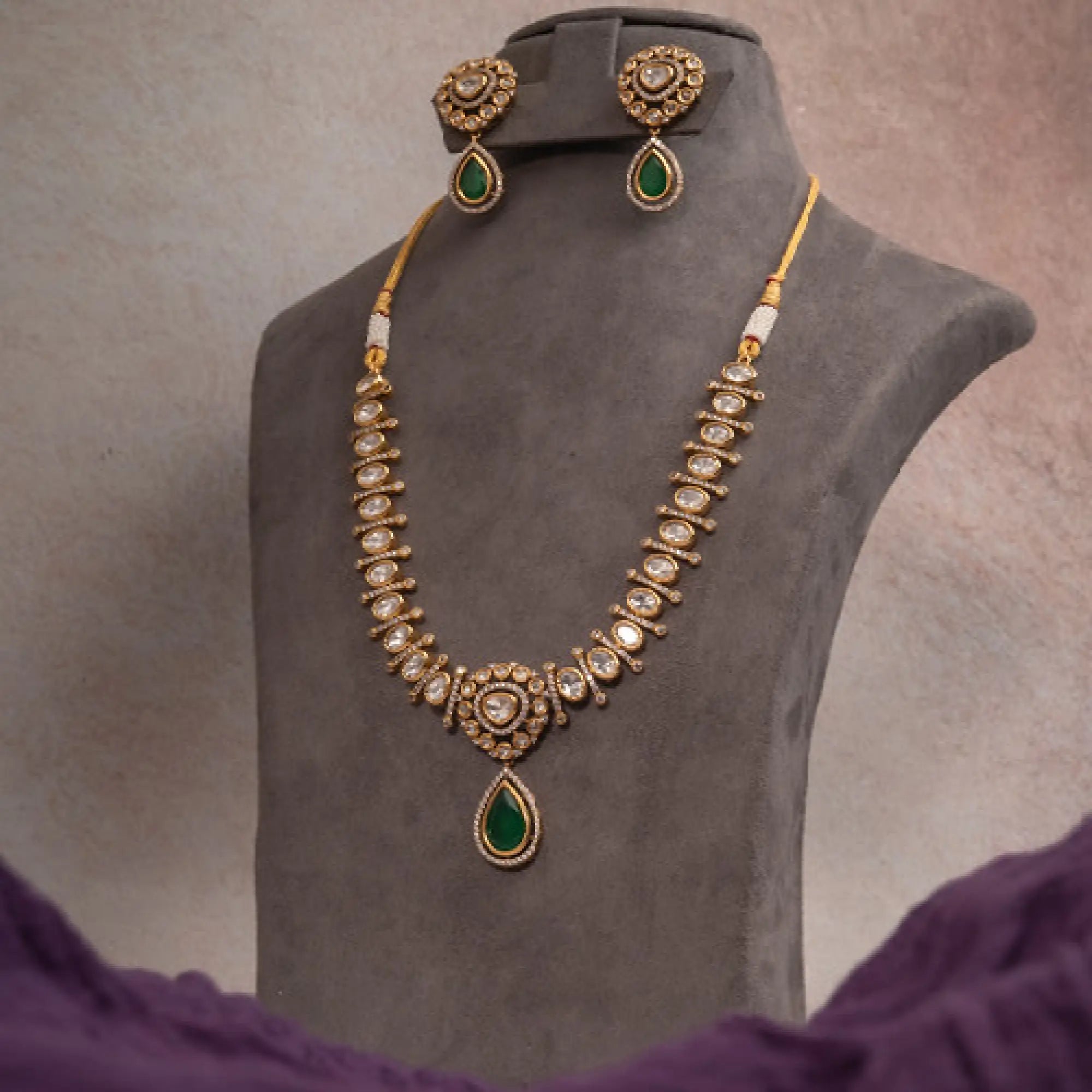 Festive Bloom Necklace set