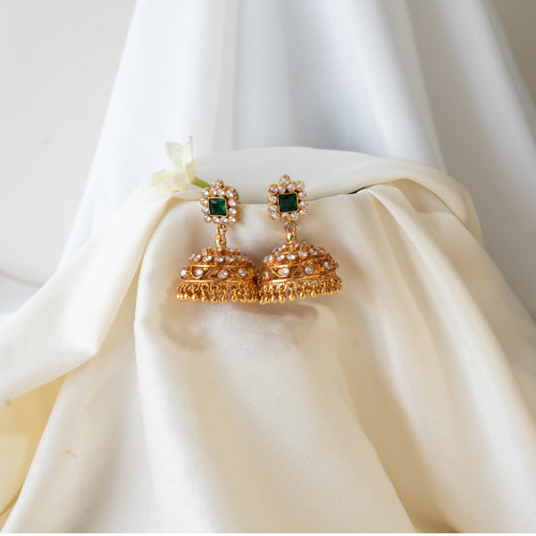 Tanvika Square Kemp Studs 