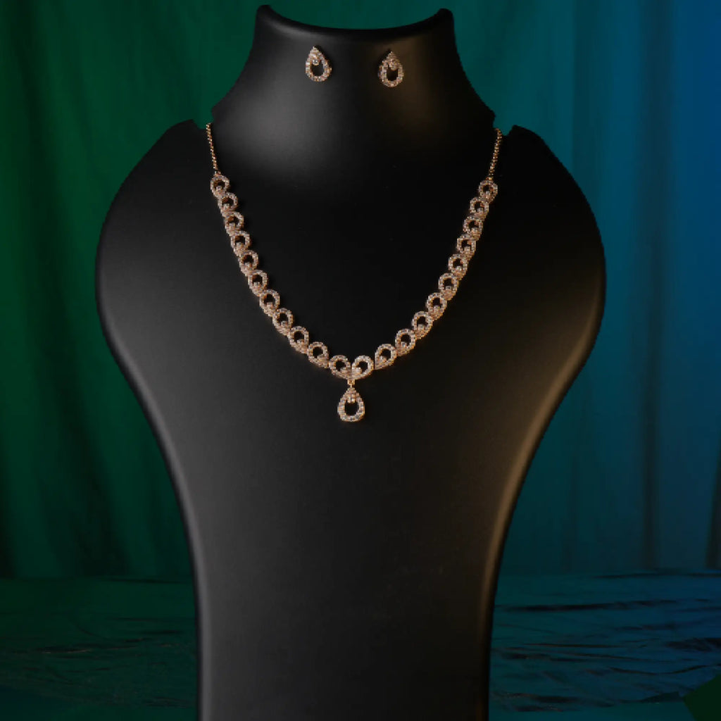 Amaira Diamond Crush Neckpiece – Understated Grace, Timeless Sparkle