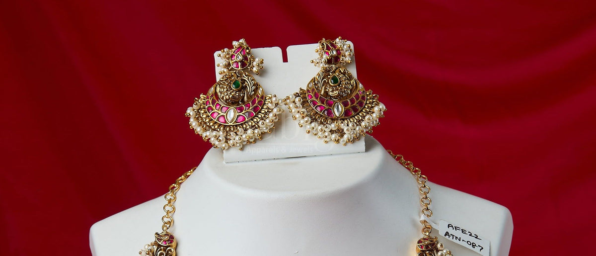 Antique Ruby Green Royal Kundan Choker