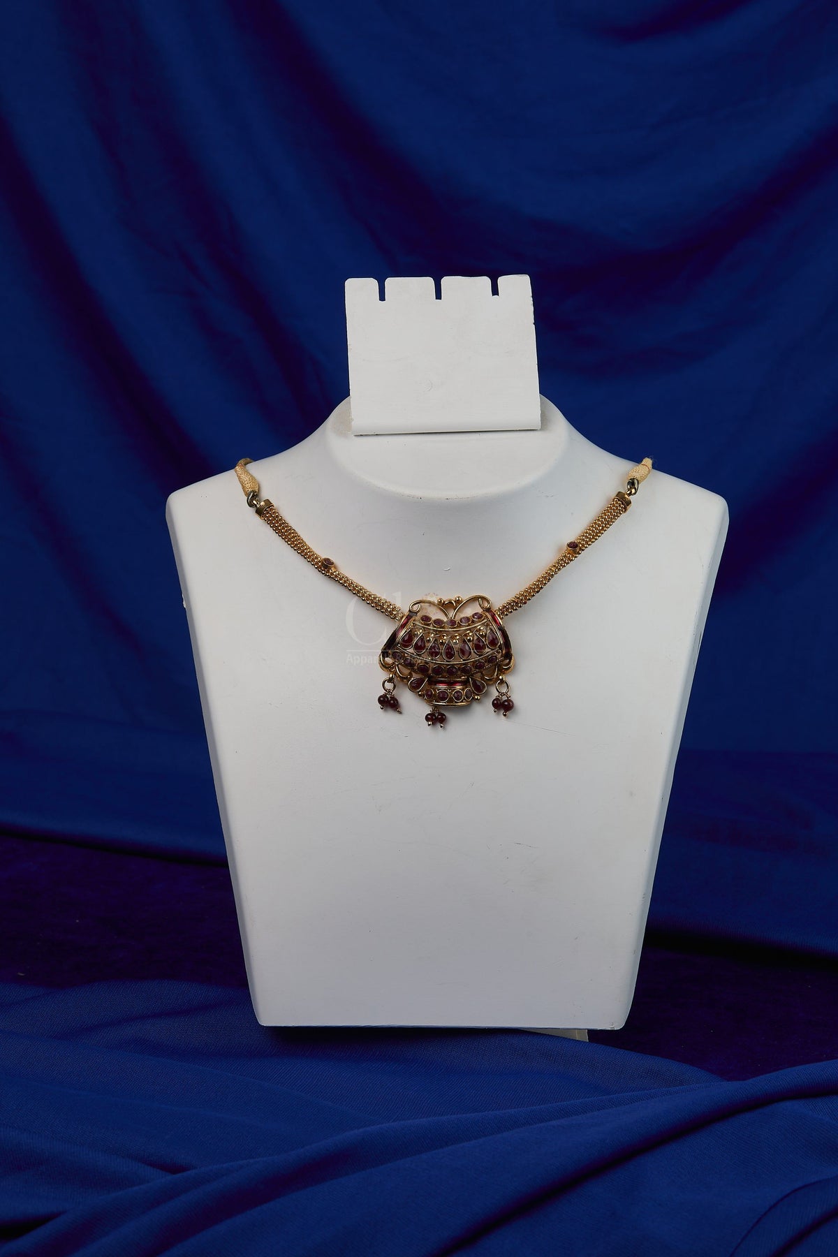 Ruby Fan Pendant Antique Collar