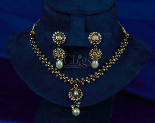 Antique Pearl Kundan Daisy Necklace Set