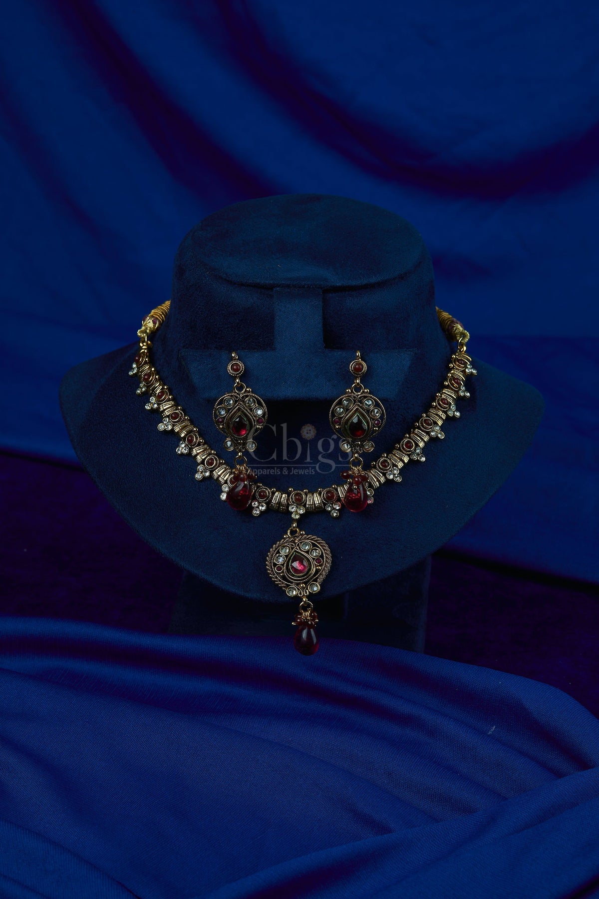 Antique Ruby Green Floral Pendant Set