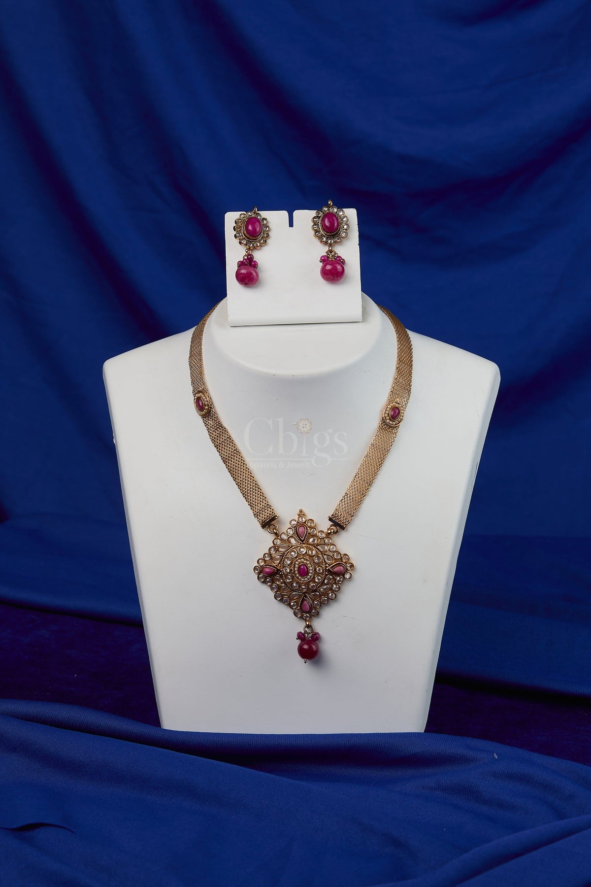 Antique Ruby Mesh Mandala Necklace Set