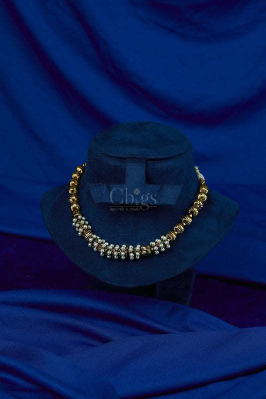 Antique Pearl Cluster Ribbed Gold Collar