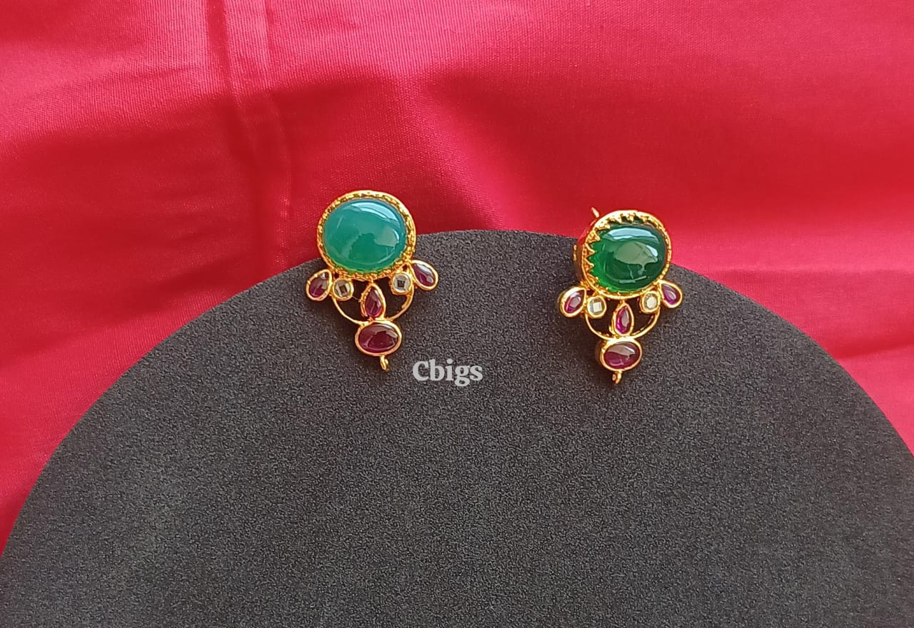 Semi precious stone pendant sets