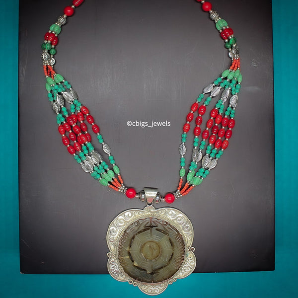 Tibetan style neckpiece with a Grand Agate Pendant