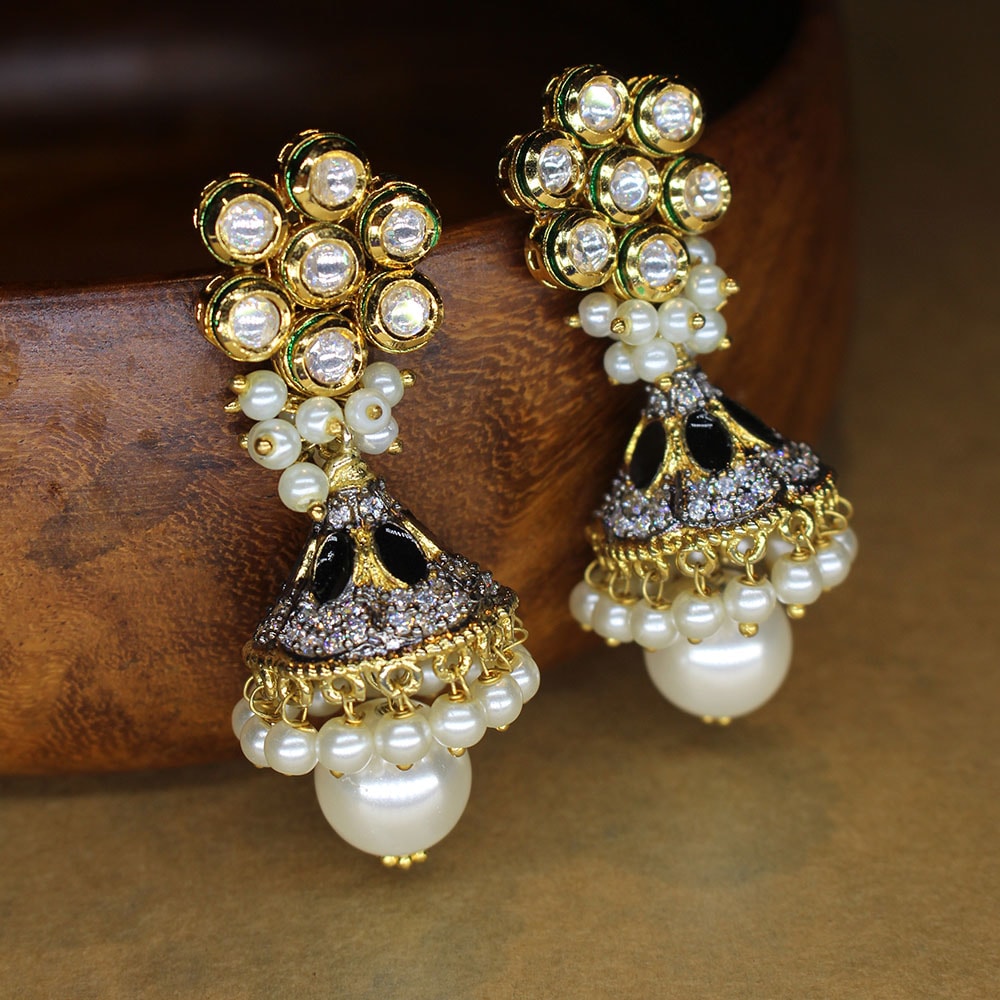 Designer Kundan Earrings with Black Onyx stones