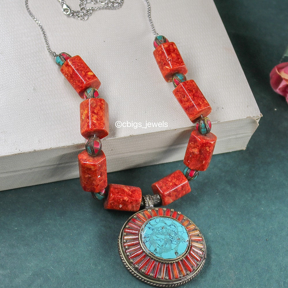 Hand-made Tibetan Style Coral necklace with pendant
