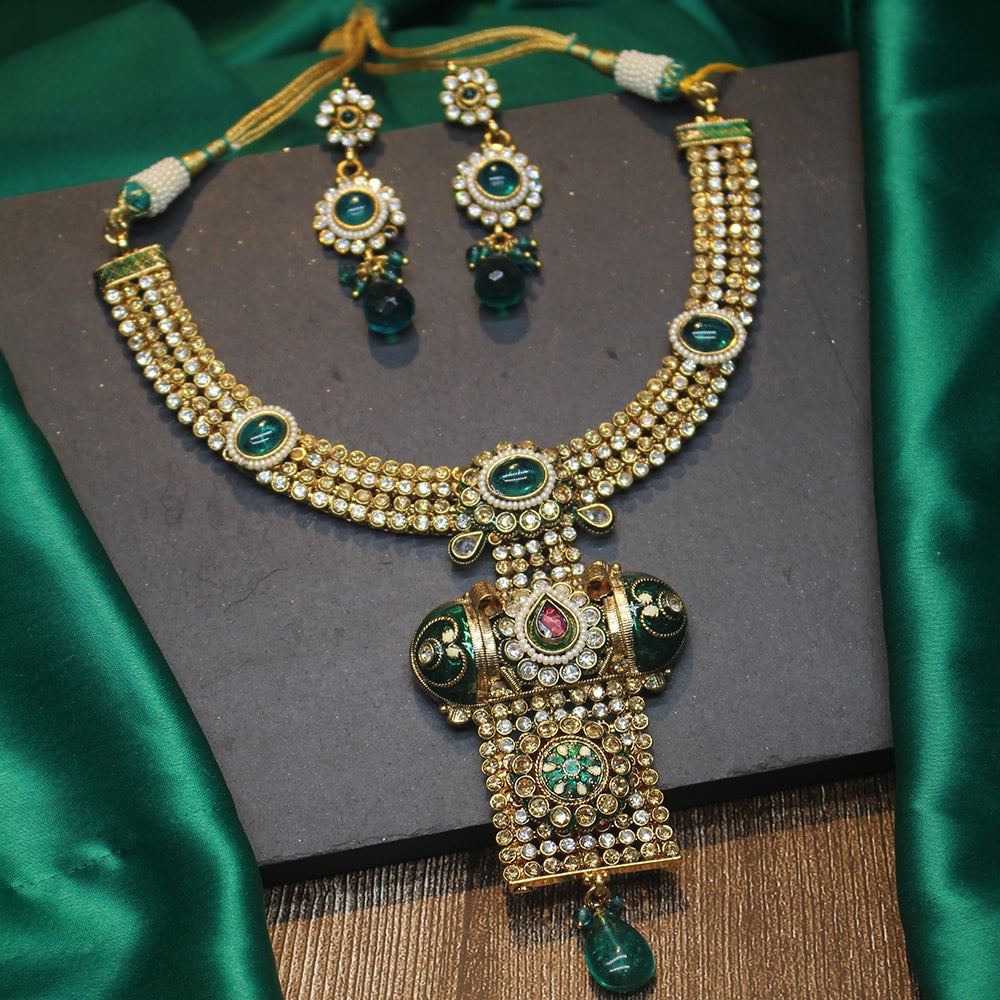 Green Enamel Necklace with Kundan Stones