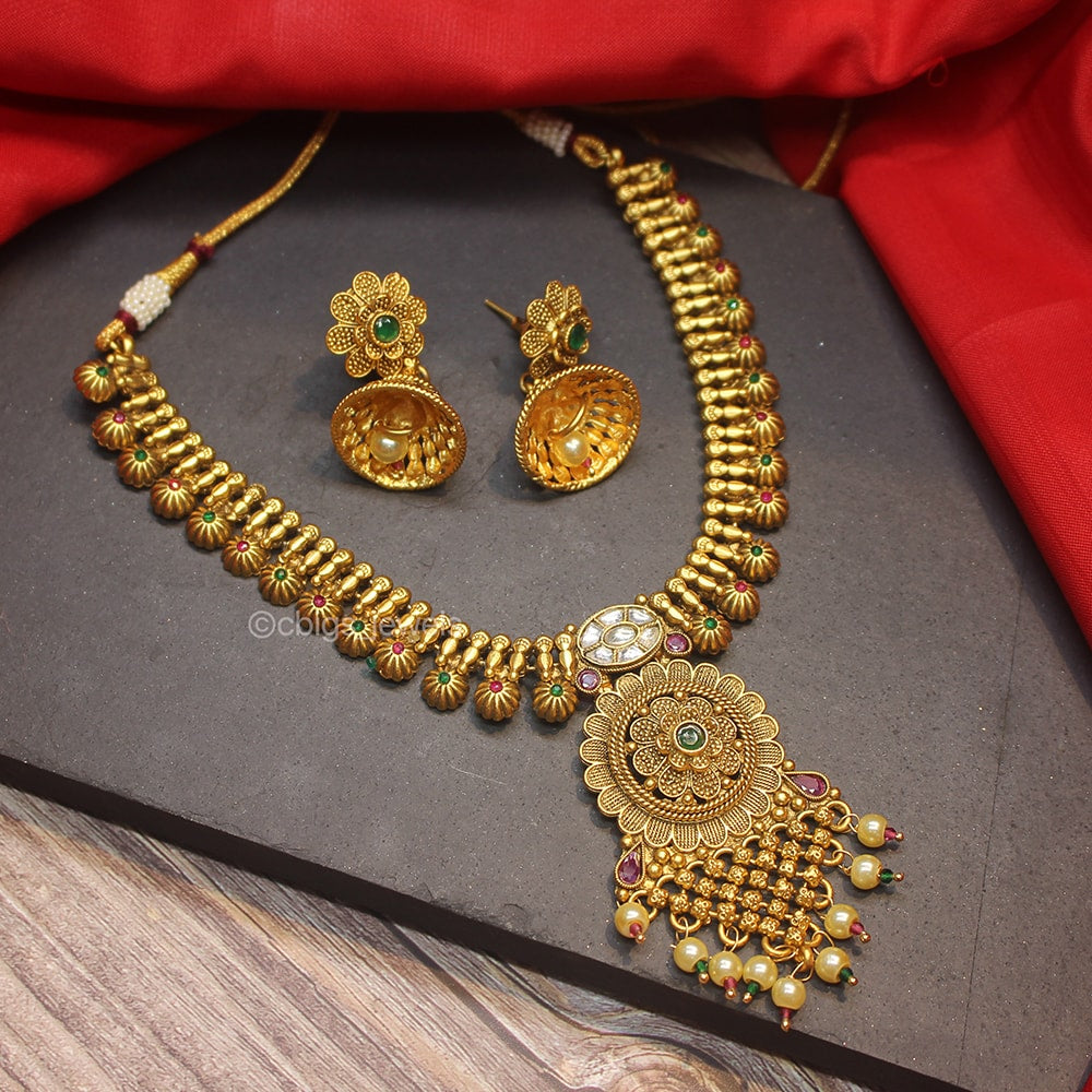 Kundan Gold Polish Necklace