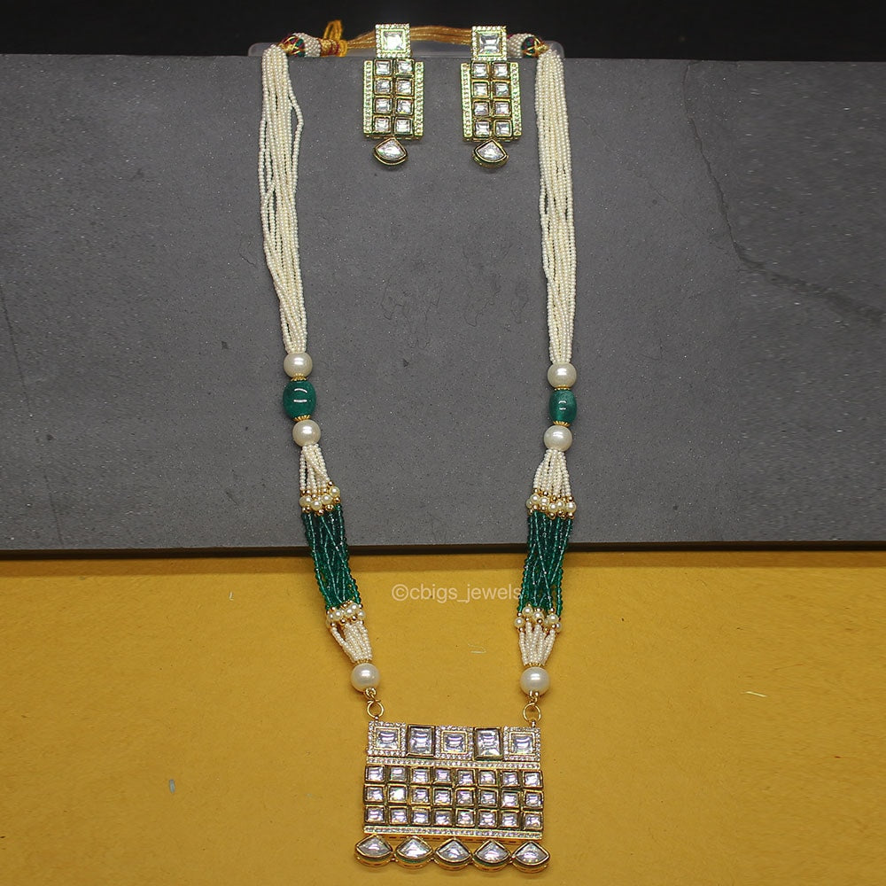 Kundan Pendant Set with Rice Pearls