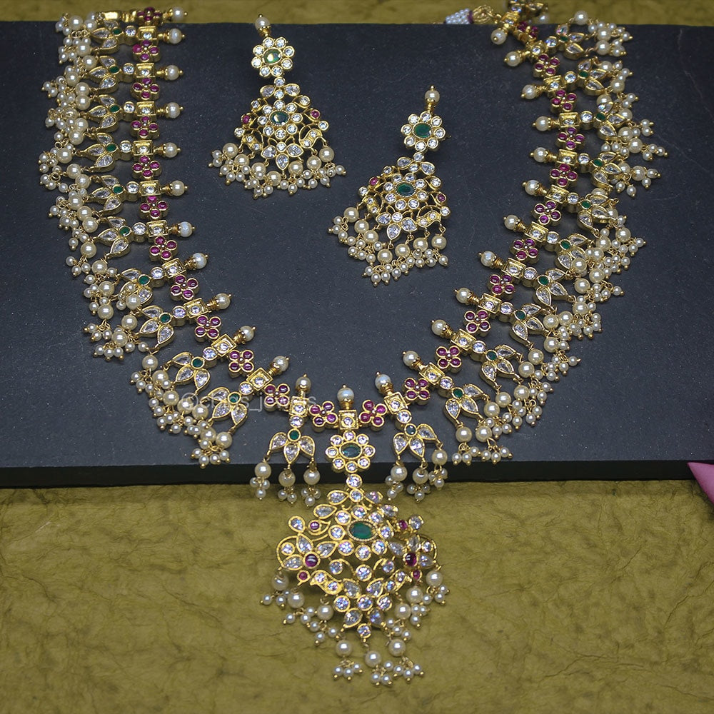 Antique 'Guttapusalu' Necklace with Zircon Stones and Pearls
